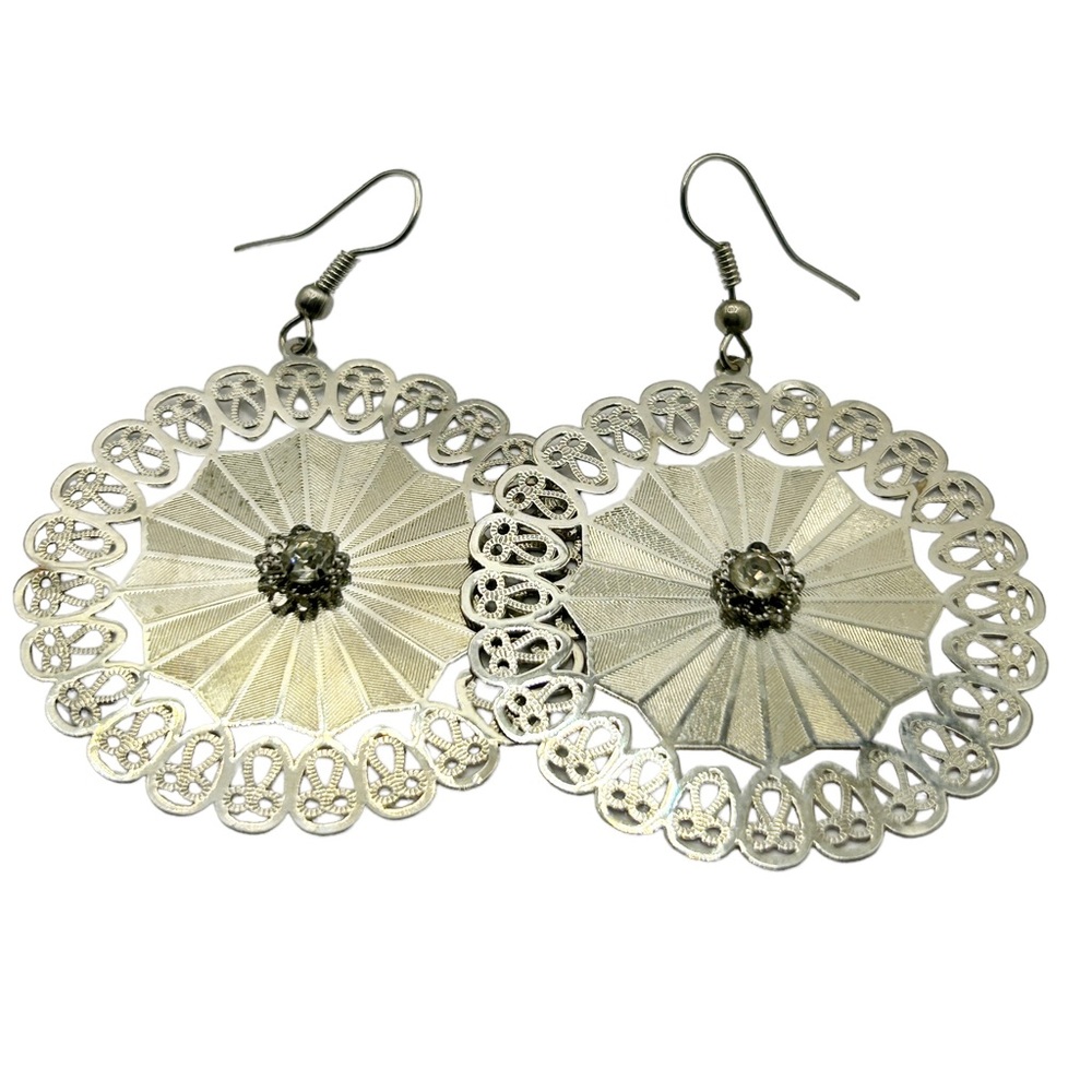 Super Lightweight Medallion Earrings Metal